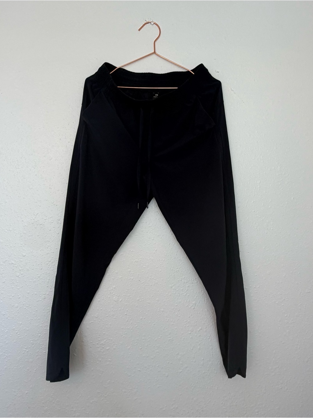GapFit Black Drawstring Casual Pant